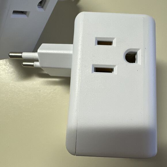 2 - Mifaso iSmart Euro Intl Travel Adapter 6-IN-1 Outlet Extender USB NEW - Picture 4 of 5